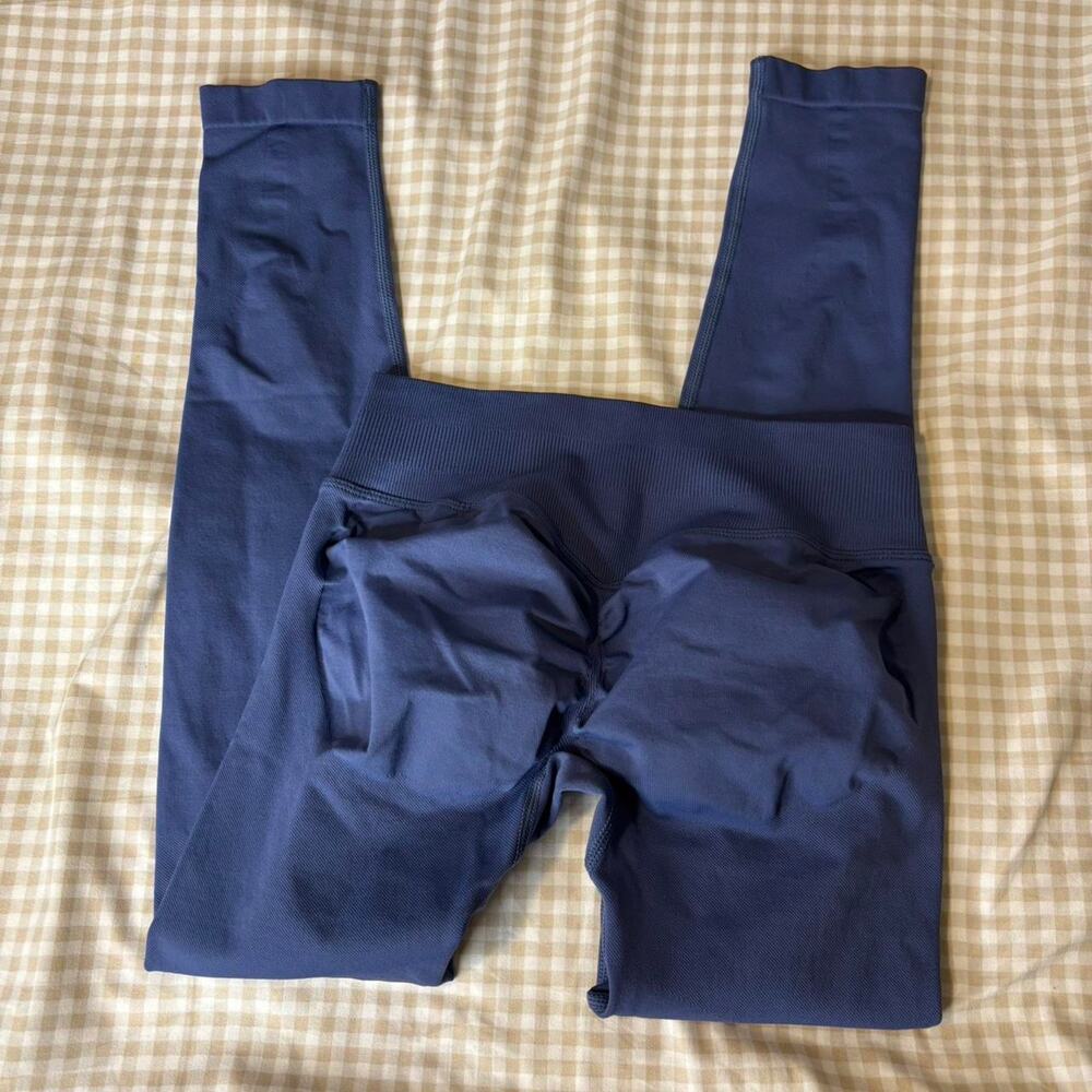 Navy Blue Scrunch Leggings